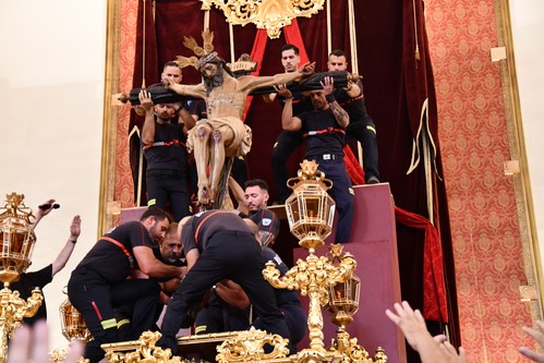 Bajada del Santo Cristo de la Luz en Dalías
