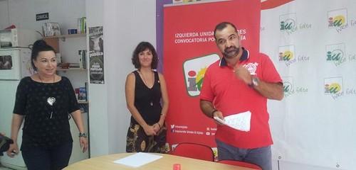 IU El Ejido denuncia que el equipo de Gobierno y ElSur cobran una tasa por cambio de titularidad del agua pese a ser ilegal