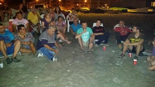 El coordinador andaluz de IU participó en una moraga-mitin este fin de semana en Balerma