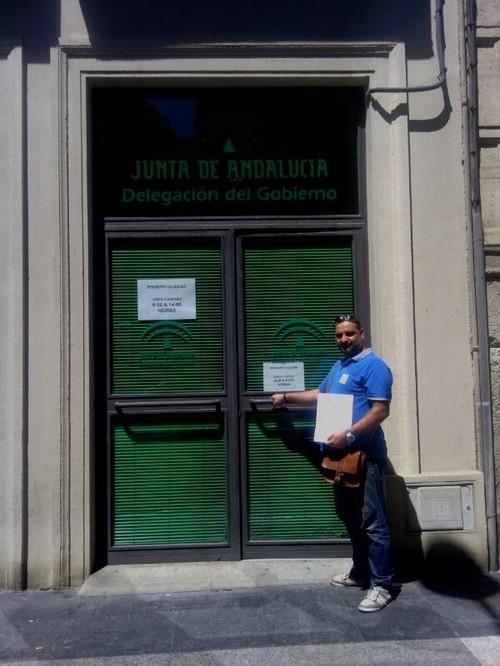 Izquierda Unida traslada a la OMIC y el Servicio Provincial de Consumo la queja por la tasa de cambio de titular del agua en El Ejido