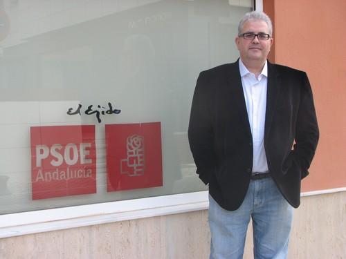 El PSOE de El Ejido rechaza el rescate parcial de los servicios y el mantenimiento de la concesión del agua a Elsur