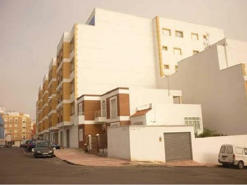 Una reyerta entre dos familias en Puente del Río, en Adra, deja cuatro heridos leves