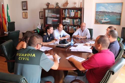 Un centenar de efectivos entre Policía Local, Protección Civil y Guardia Civil velarán por la seguridad en la Feria de Adra