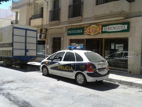 Hallan muerta a una mujer en la pastelería que regentaba en pleno centro de El Ejido