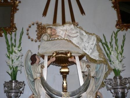 El Ejido celebra la festividad de su Patrona entregando a la Divina Infantita el Bastón de Mando que la acredita como Alcaldesa Honoraria del municipio