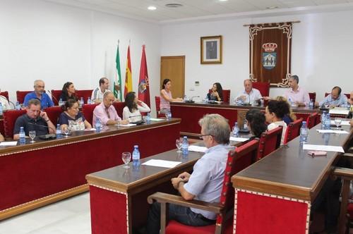 El pleno de Adra da luz verde a la adhesión al convenio del Callejero Digital de Andalucía Unificado