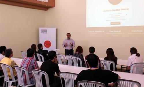Unas 70 personas se han dado cita este fin de semana en las Jornadas Hacklab Almería
