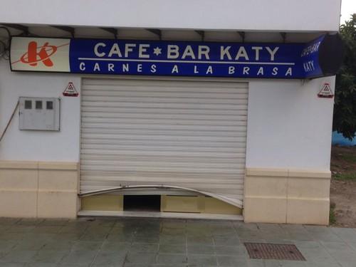 Atracan un bar en Santa María del Águila