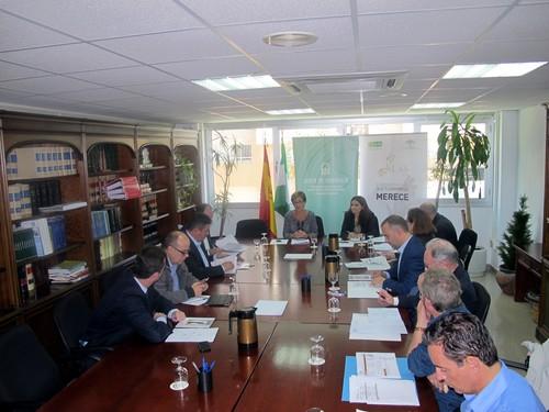 Laboratorios Francisco Durbán S.A. y Alhóndiga La Unión S.A. finalistas de los Premios Alas 2014, por Almería