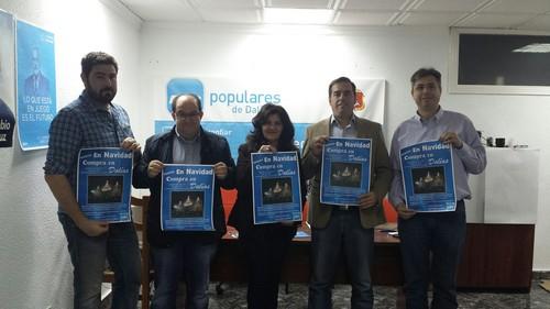 El PP de Dalías presenta la campaña 'En Navidad, Compra en Dalías'