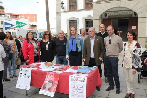 Adra renueva el pacto social por una ciudad sin violencia machista