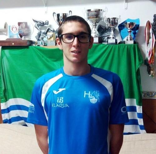 Miguel Ángel Vargas, nadador del Club H2O, mejora su marca del año pasado en el Campeonato de España Absoluto de Natación