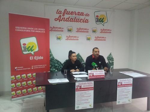 Izquierda Unida de El Ejido apoya al pequeño comercio con una campaña para incentivar las compras en las tiendas de barrio