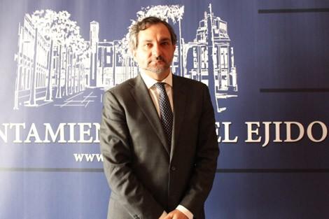 El Ayuntamiento mejora el servicio de limpieza en el municipio con la renovación y ampliación del parque de contenedores existente