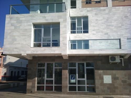 La Oficina Municipal de Información Turística de Adra recibió en 2014 un  3% más de visitantes y consultas que el año anterior