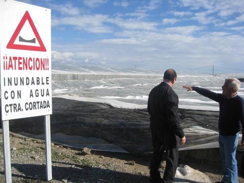 La Junta ayudará a la reconstrucción de los invernaderos dañados por el granizo con 4,3 millones de euros