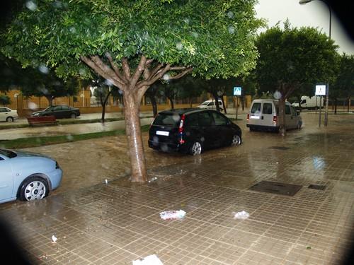 El Poniente y Almería capital entrarán en alerta amarilla el martes por lluvia, viento y fenómenos costeros