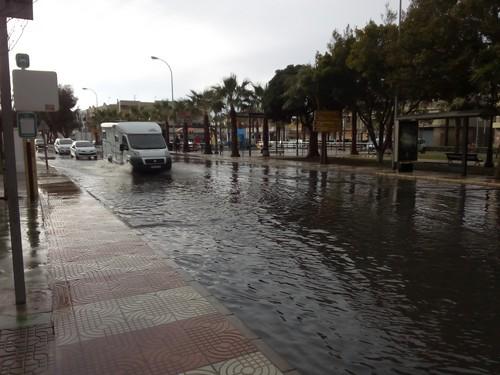 “Una vez más Roquetas inundada por culpa de la falta de inversiones del PP”, denuncia IU