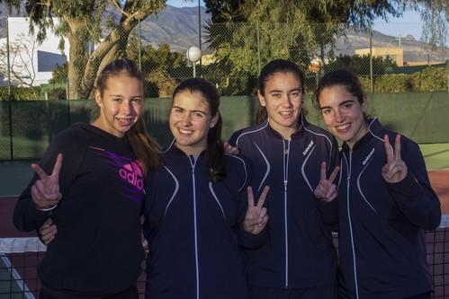 El equipo junior femenino del Club de Tenis El Ejido, campeón de Andalucía