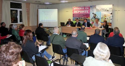 Agentes sociales, culturales y políticos participan en la primera mesa de diagnóstico para la elaboración del Plan Integral de Desarrollo Urbano de El Ejido