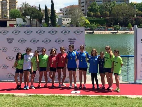 Los remeros del Tiempo Libre logran cinco medallas en la III Regara de la Copa de Andalucía