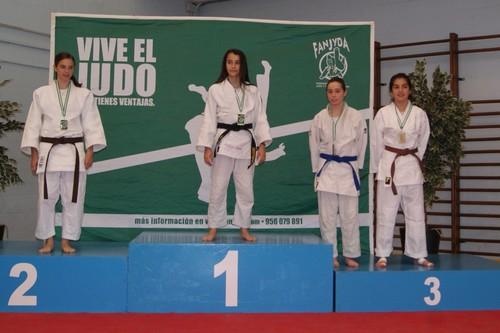 Pilar León, campeona de Andalucía cadete femenina de judo