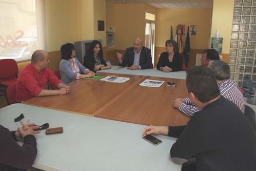 El PSOE de El Ejido se reúne con representantes de los comités de empresa de Elsur y DUE