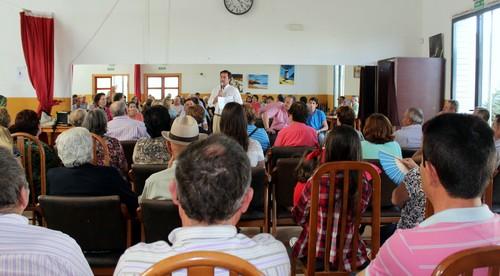 El alcalde de El Ejido visita los centros de mayores de Pampanico y Tarambana