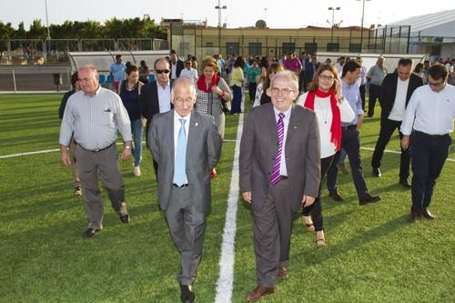 Diputación y Vícar inauguran una pista de pádel y un campo de Fútbol-7 en Los Llanos