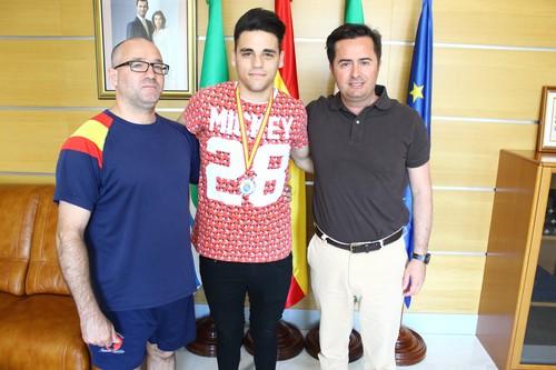 Góngora recibe al subcampeón de España de Boxeo, Alberto Alemán Castillo