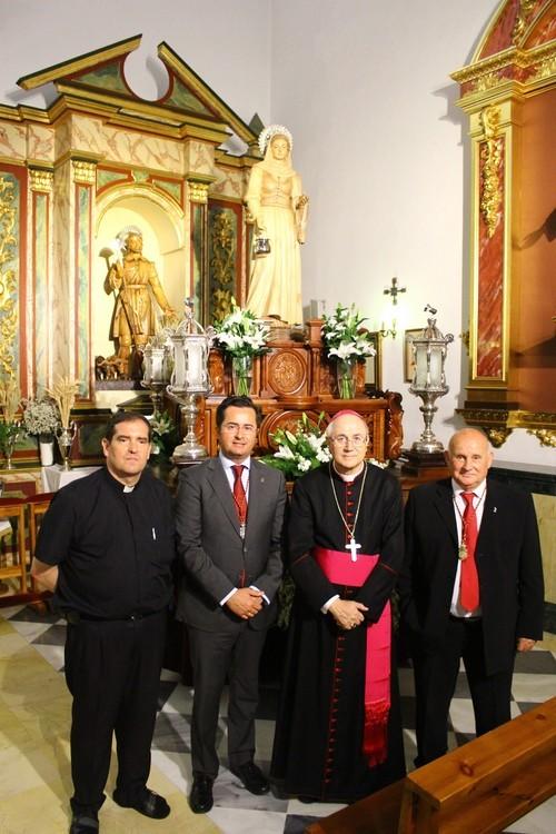 Santa María de la Cabeza ya acompaña a San Isidro en la parroquia del centro y norte de El Ejido
