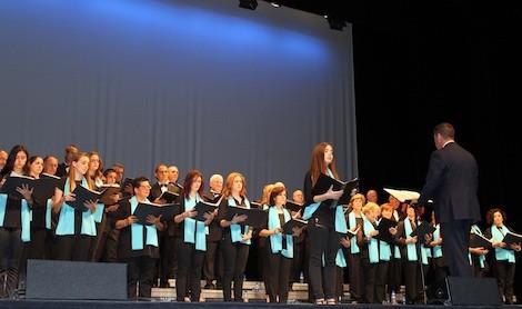 El Teatro Auditorio acogerá este sábado un gran concierto en el que actuarán la Coral Lola Callejón y la Orquesta Sinfónica del Conservatorio Profesional de Música de El Ejido