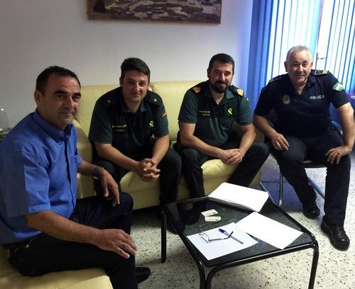 El alcalde de La Mojonera se reúne con los responsables de la Polcía Local y la Guardia Civil