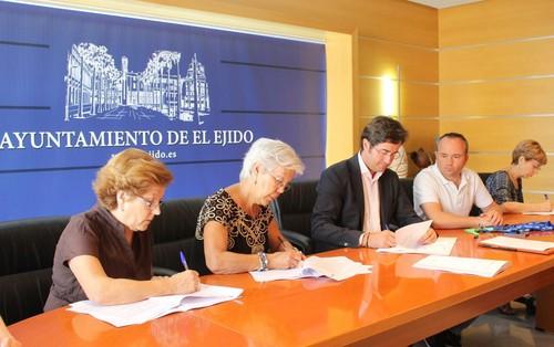 El Ayuntamiento renueva su compromiso con el tejido asociativo mediante la cesión de espacios en el Centro Asociativo Municipal
