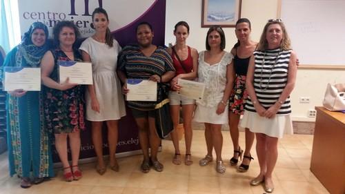 Una quincena de mujeres ejidenses mejoran su empleabilidad gracias al curso de aplicación de plaguicidas impulsado por el Ayuntamiento y la Diputación de Almería