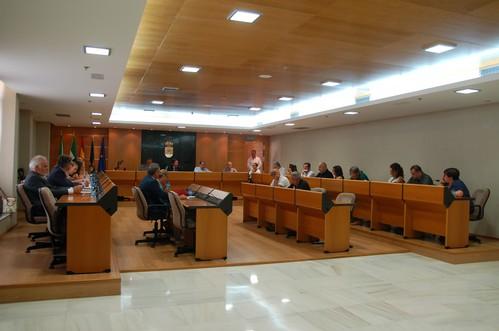 El PP aprueba en solitario el aumento del presupuesto para el servicio de limpieza y recogida de basuras del municipio