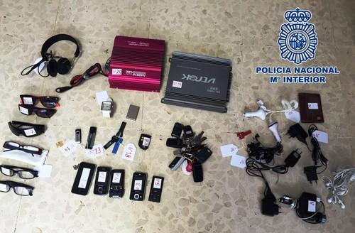 La Policía Nacional detiene en Almería a los autores de 15 robos con fuerza y violencia en un mes