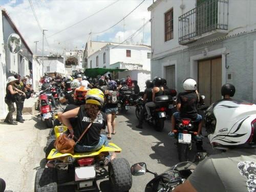 Más de 400 moteros se dan cita en la VIII Concentración Motera ‘Los Piratas de Adra’