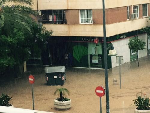 Emergencias 112 gestiona más de cien incidencias por la lluvia en Almería