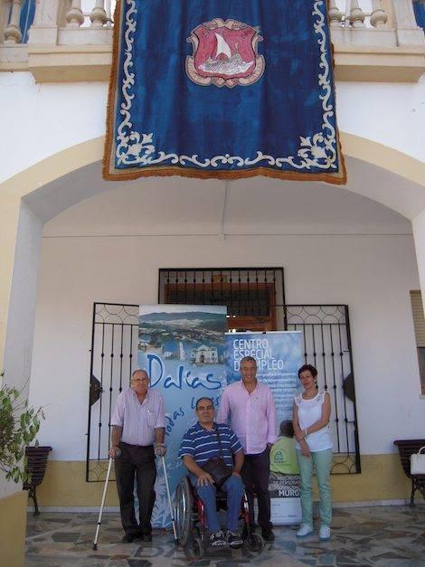 Trabajadores de la Asociación Murgi velarán por la seguridad en los aparcamientos durante las fiestas del Cristo de la Luz en Dalías