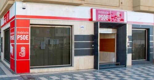  El PSOE de Roquetas de Mar reclama a Gabriel Amat la elaboración de un Plan de Limpieza Municipal