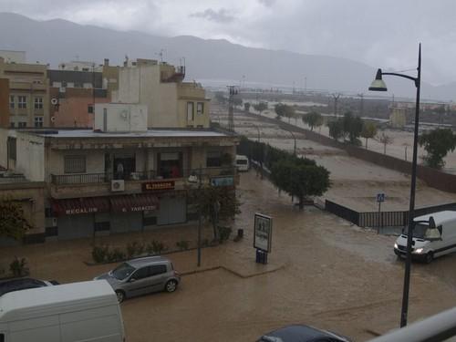 El pleno ejidense acuerda instar a la Junta a limpiar y conservar en buen estado las ramblas para evitar nuevos daños en caso de lluvias