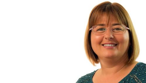 IU lanza una campaña vecinal para solicitar el IBI social para Roquetas