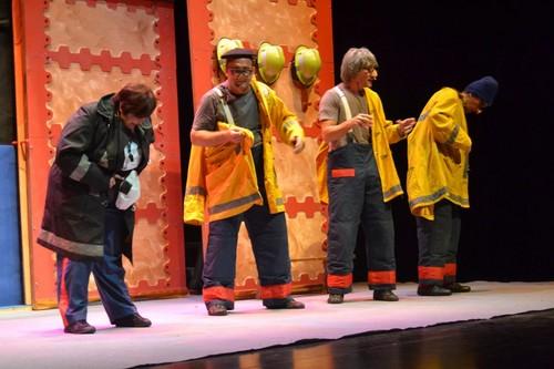 Unos 250 escolares de Vícar participan en las actividades de la 'X Semana de la Prevención de Incendios'