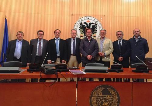 El Plan Director de Infraestructuras de Abastecimiento, Saneamiento y Riego, ejemplo de buena gestión para universitarios de Granada