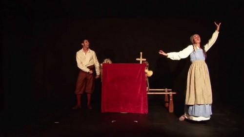 Más de 430 escolares se dan cita en Adra para ver la obra de teatro ‘Cómicos’