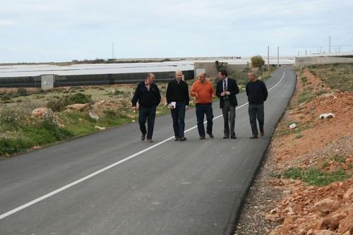 El 'I Plan Municipal de Mejora' de El Ejido cierra su primer año con el 90% de ejecución y cerca de 85 kilómetros de vías y caminos modernizados