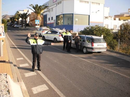 La Policía Local de Adra participa en una campaña contra el alcohol al volante