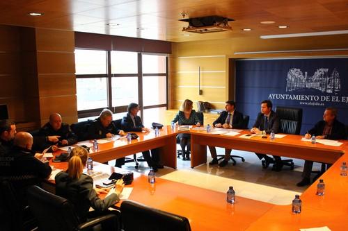 La Junta Local de Seguridad ejidense marca la coordinación para el dispositivo especial de Navidad
