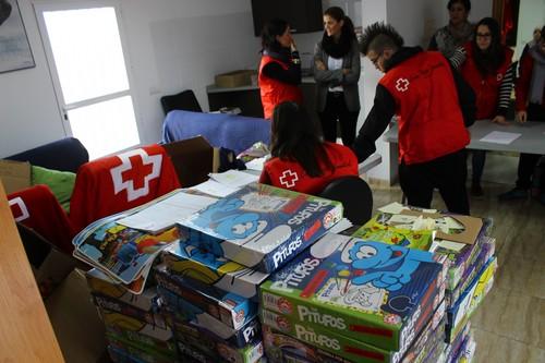 Cruz Roja repartirá 800 juguetes entre 650 niños de El Ejido en riesgo de exclusión